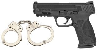 Full-sized .40 Smith & Wesson M&P 2.0 handgun.